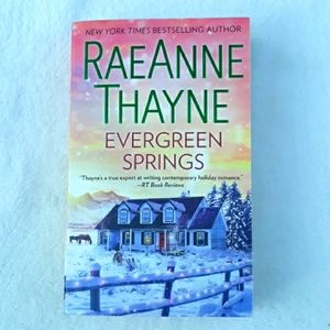 Evergreen Springs, a paperback book written by RaeAnne Thayne 2015